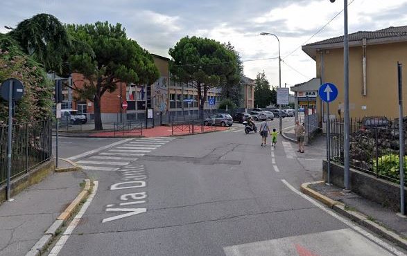 Albano, nuovo dosso in via Dante Alighieri… dopo i pilomat e il senso unico