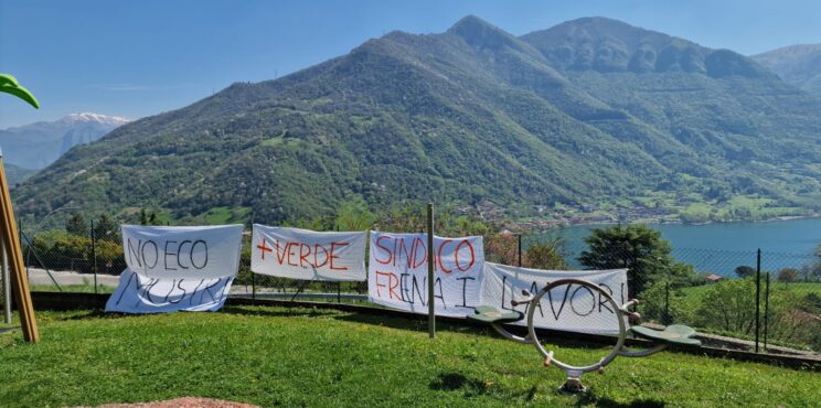 Ranzanico: “No all’ecomostro”, gli striscioni appesi al parco giochi. La risposta del sindaco Freri